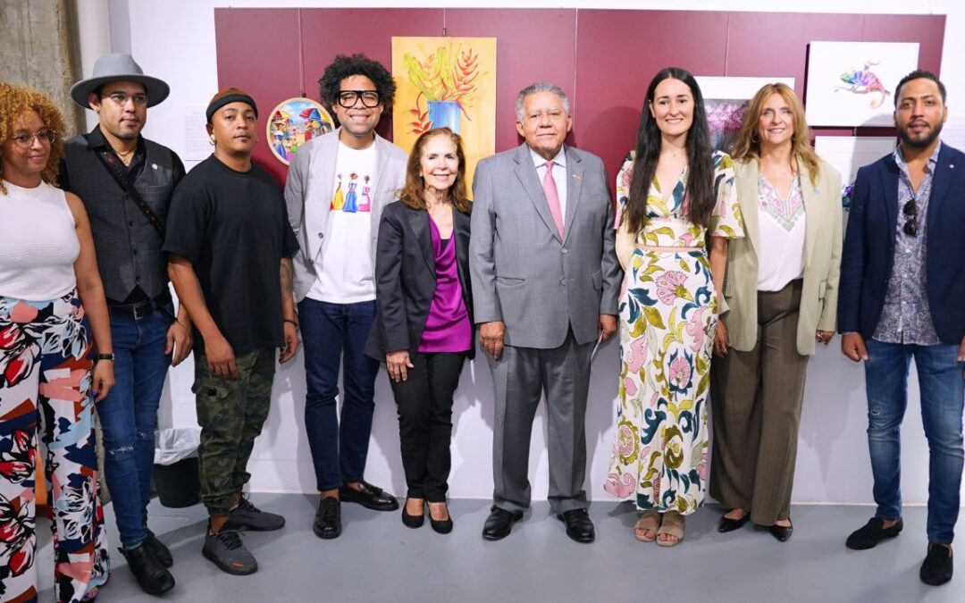 Artistas dominicanos presentan en Madrid exposición «Reflejos del Caribe» (VIDEO)