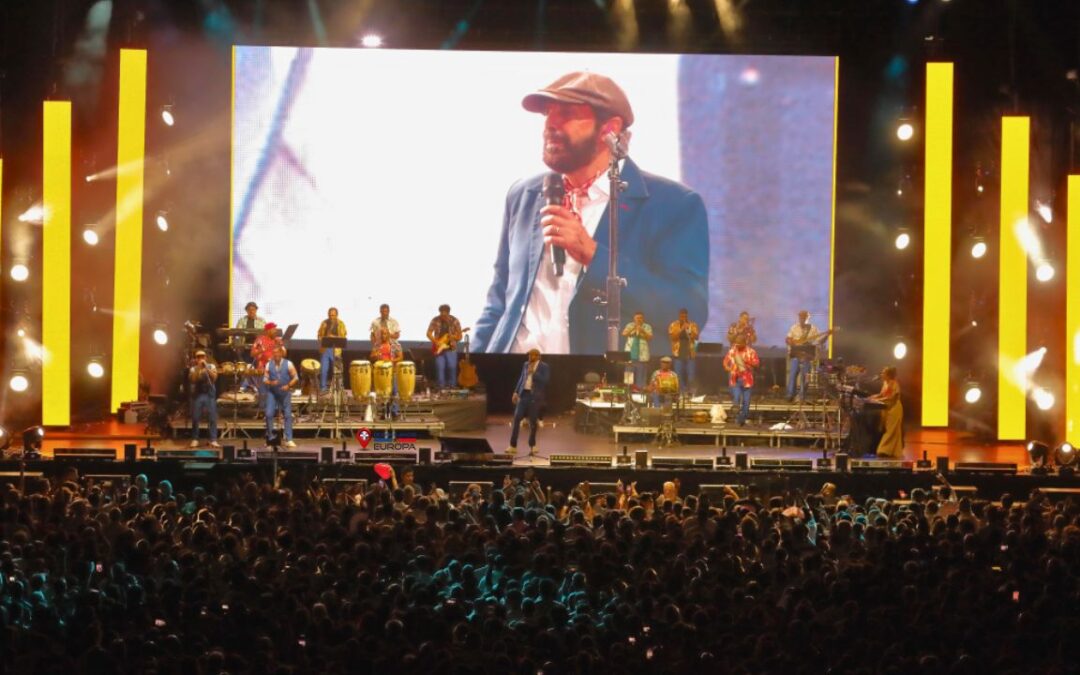 Juan Luis Guerra & 440 en concierto (imagen de fuente externa).